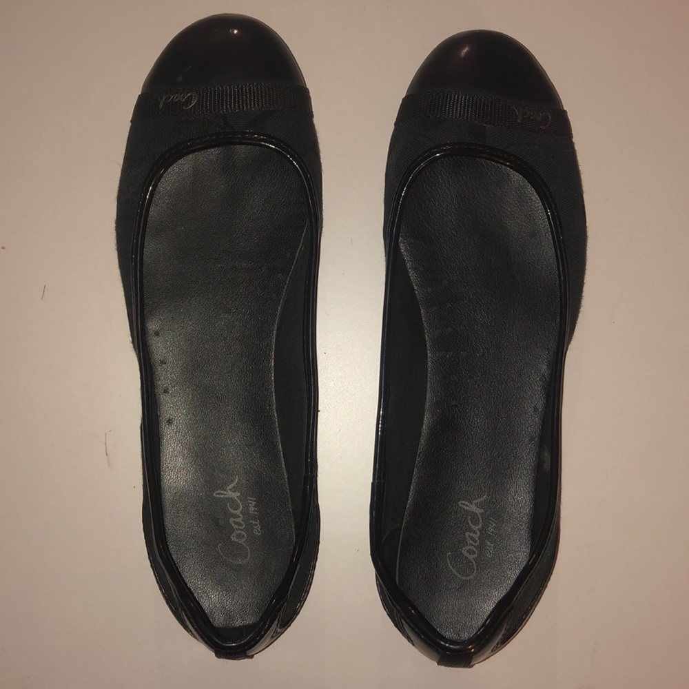 Black Coach Flats